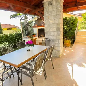 https://apartment-palmic-lovran.primorje-gorskikotar.com