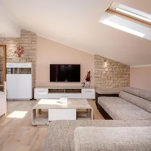 https://oliva-viridi.in-istria.net